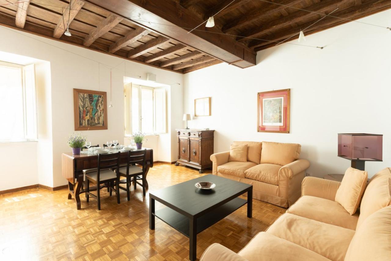 Spectacularly Bright, By Piazza Navona And The Pantheon - A/C, Wifi, Elevator Apartment Рим Екстериор снимка