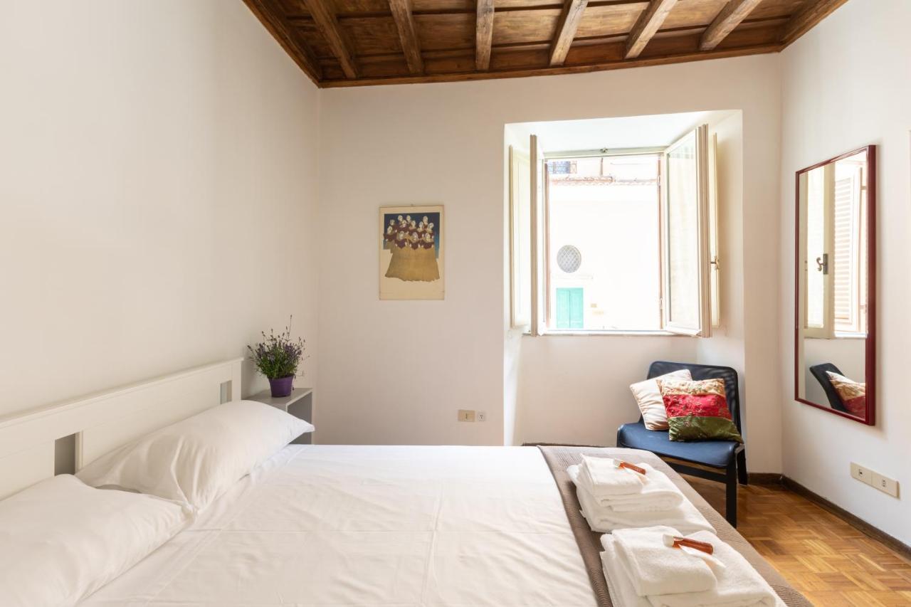 Spectacularly Bright, By Piazza Navona And The Pantheon - A/C, Wifi, Elevator Apartment Рим Екстериор снимка