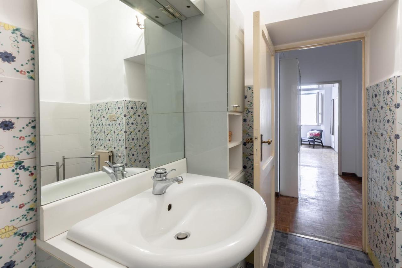 Spectacularly Bright, By Piazza Navona And The Pantheon - A/C, Wifi, Elevator Apartment Рим Екстериор снимка