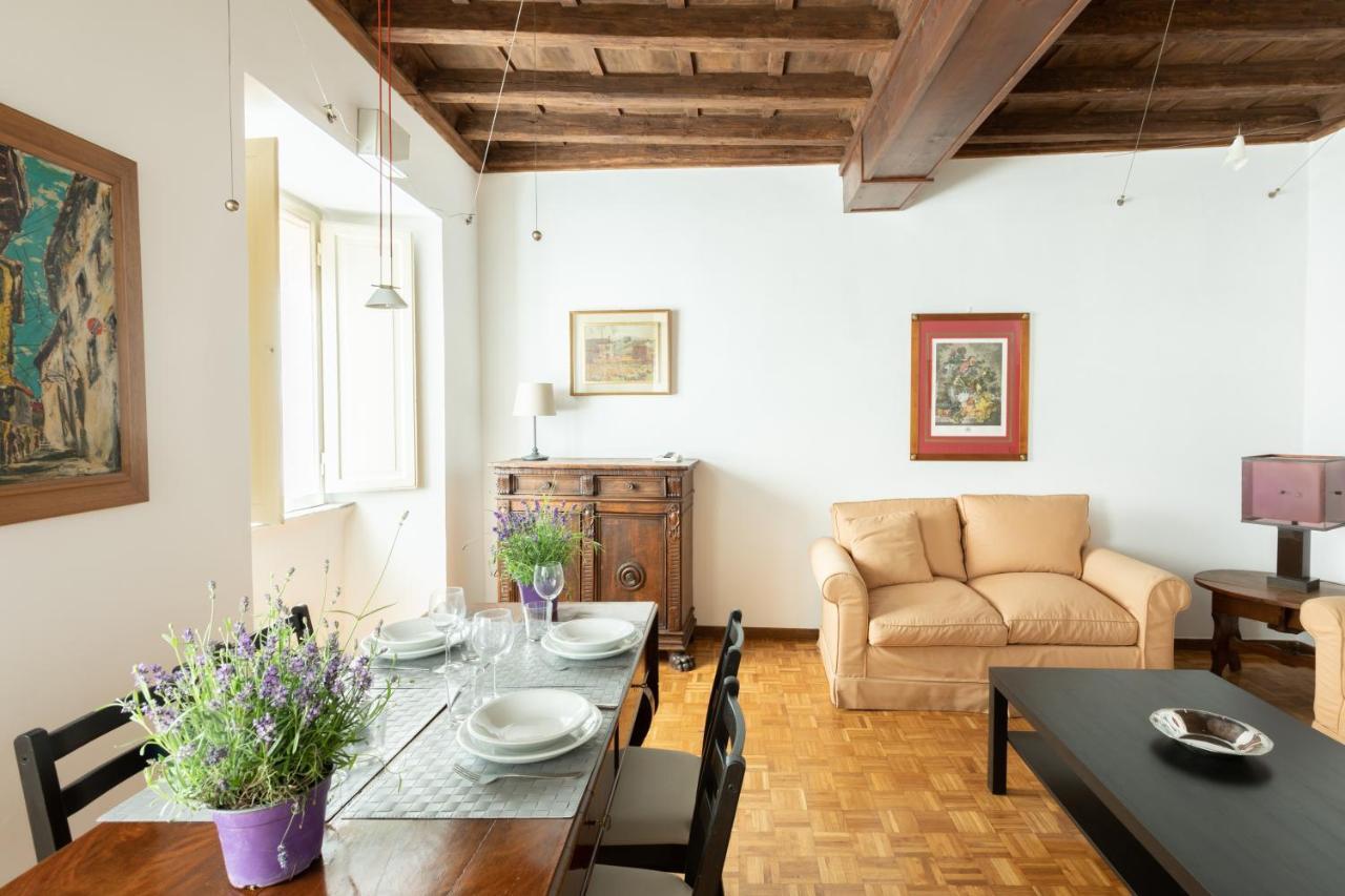 Spectacularly Bright, By Piazza Navona And The Pantheon - A/C, Wifi, Elevator Apartment Рим Екстериор снимка