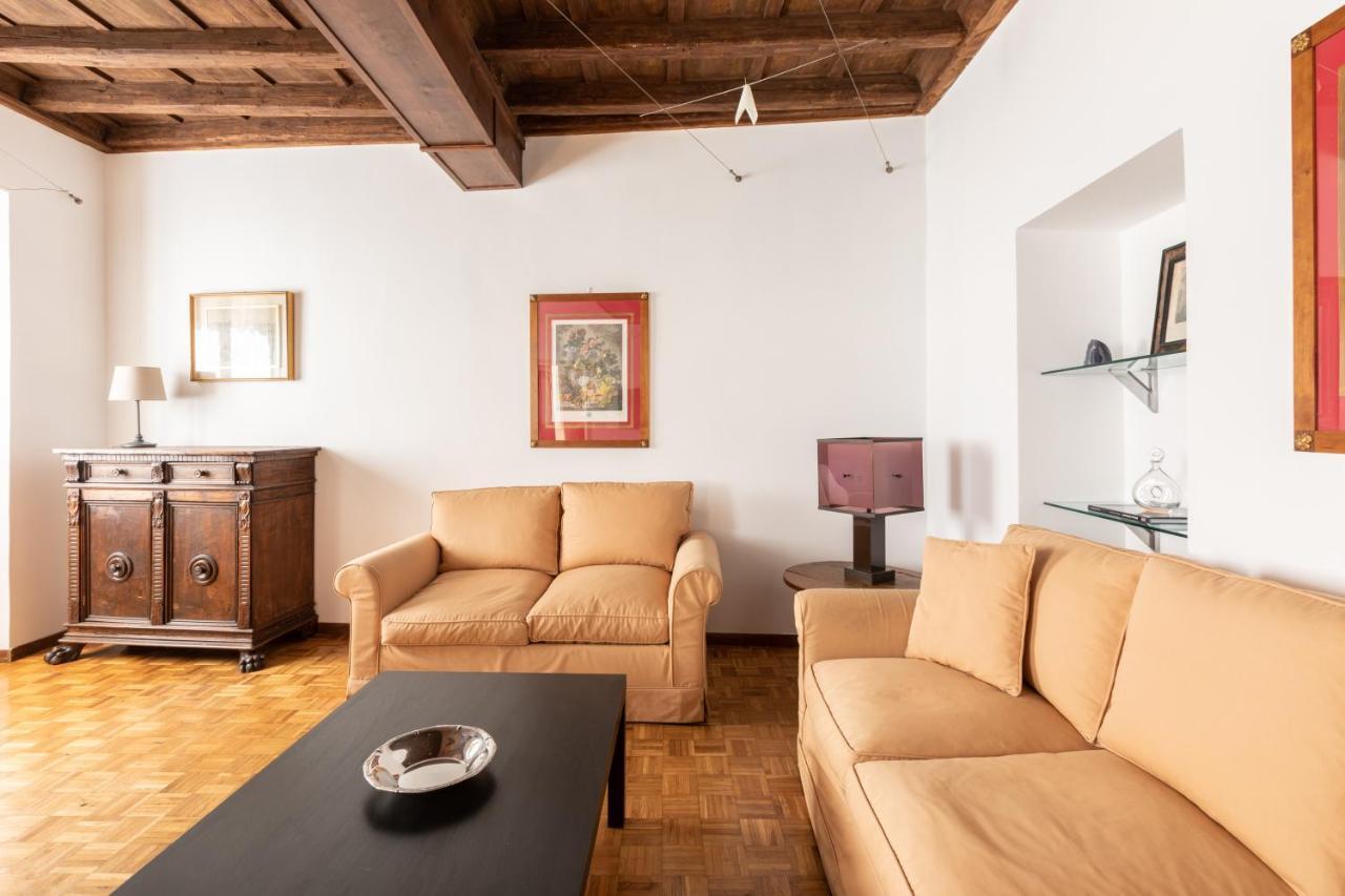 Spectacularly Bright, By Piazza Navona And The Pantheon - A/C, Wifi, Elevator Apartment Рим Екстериор снимка